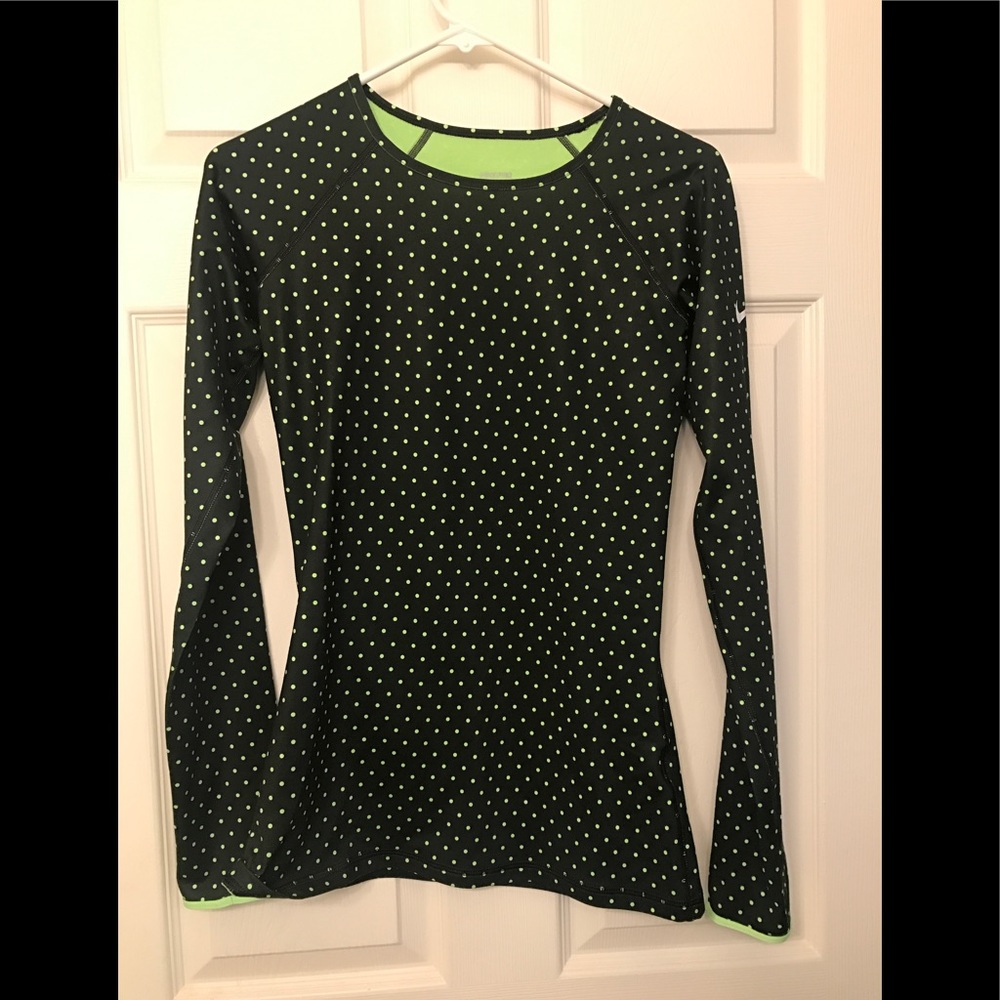 Nike Dri-Fit Work Out Top with thumb holes